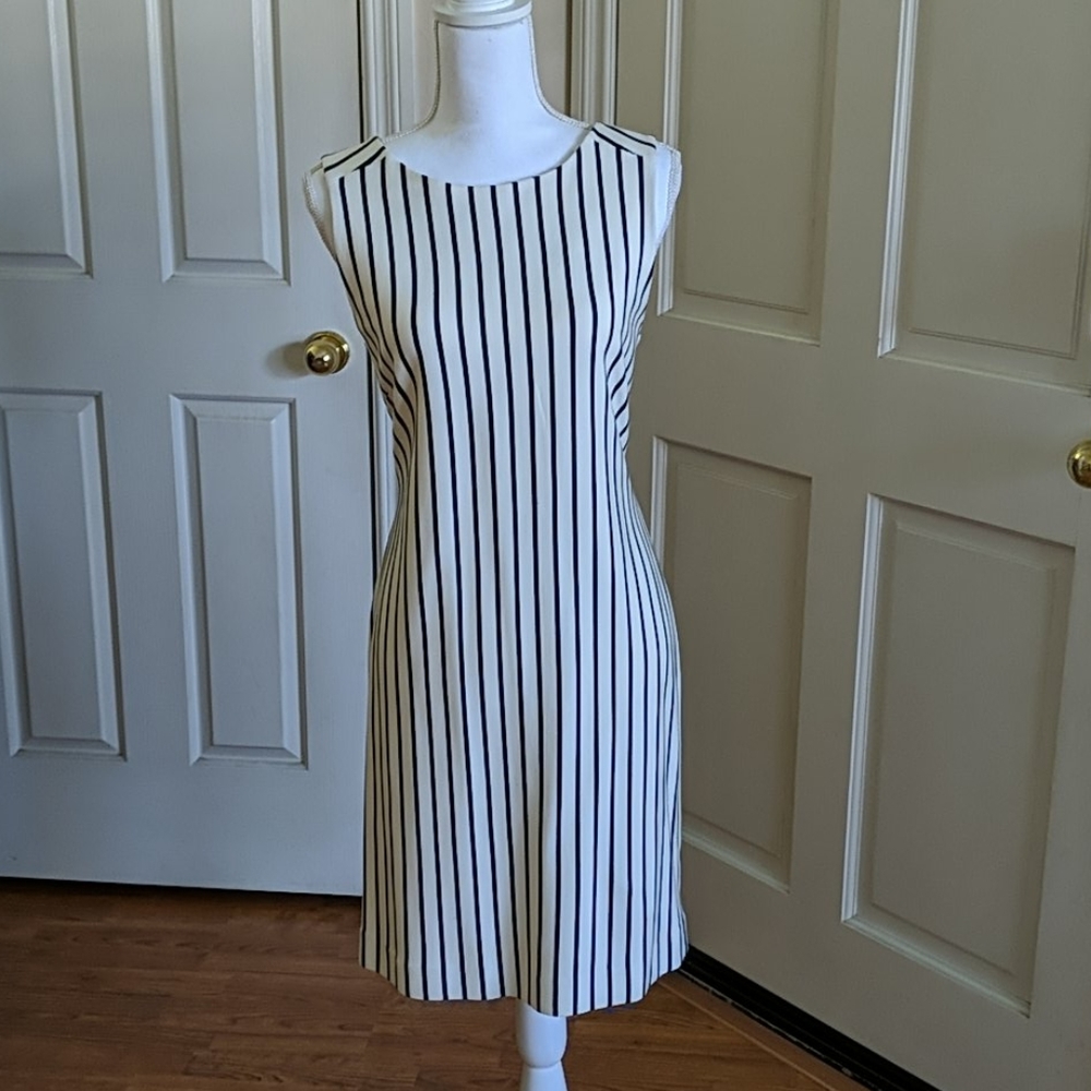 Exclusive to Banana Republic, Mad Men body con